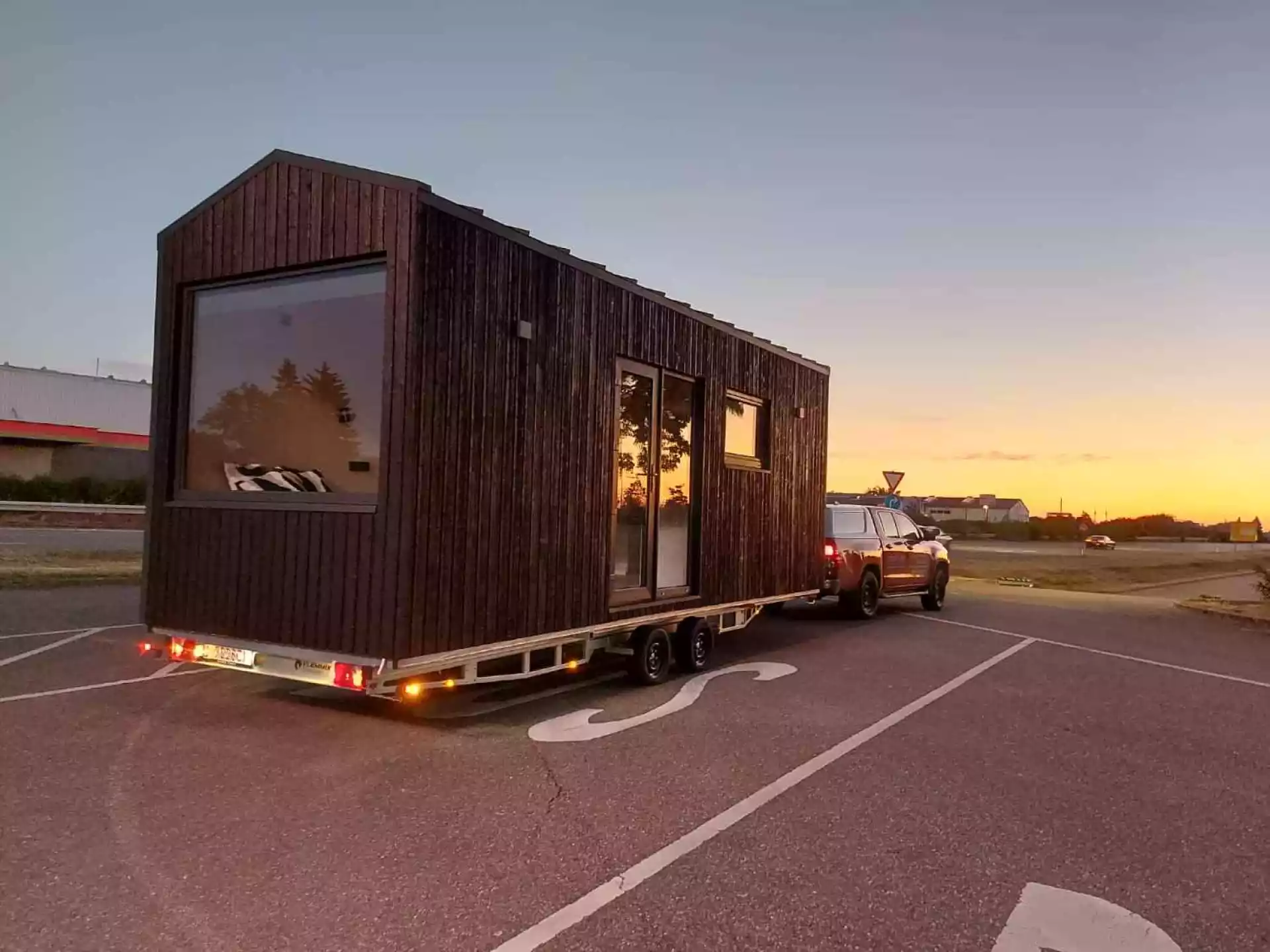 Minimalist tiny house - View 2